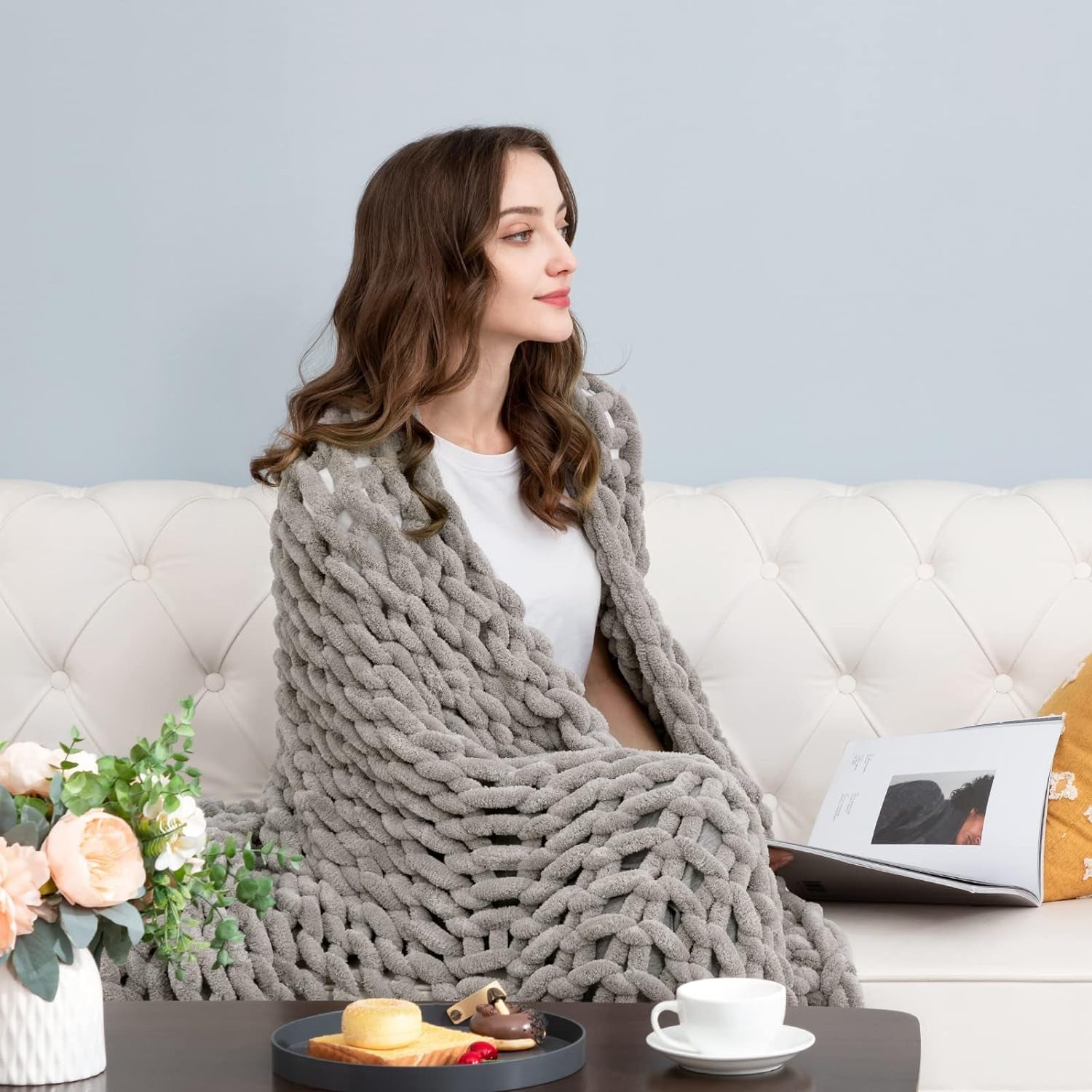 Hblife Chunky Knit Throw Blanket 40X40 Inches, Super Warm Soft Chenille Yarn Cable Knitted Blankets and Throws Boho Giant Cozy Thick Crochet Blanket for Sofa Bed Couch, Grey