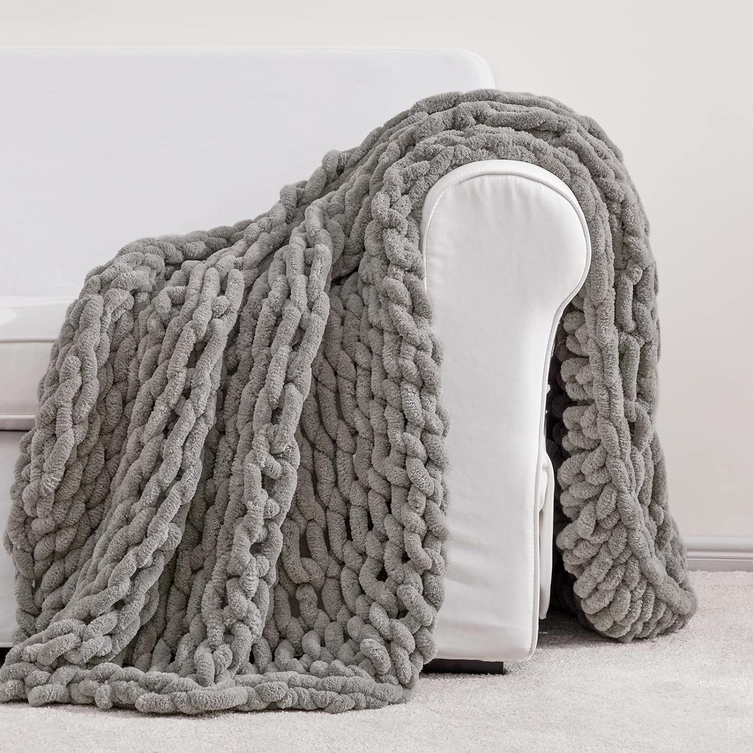 Hblife Chunky Knit Throw Blanket 40X40 Inches, Super Warm Soft Chenille Yarn Cable Knitted Blankets and Throws Boho Giant Cozy Thick Crochet Blanket for Sofa Bed Couch, Grey